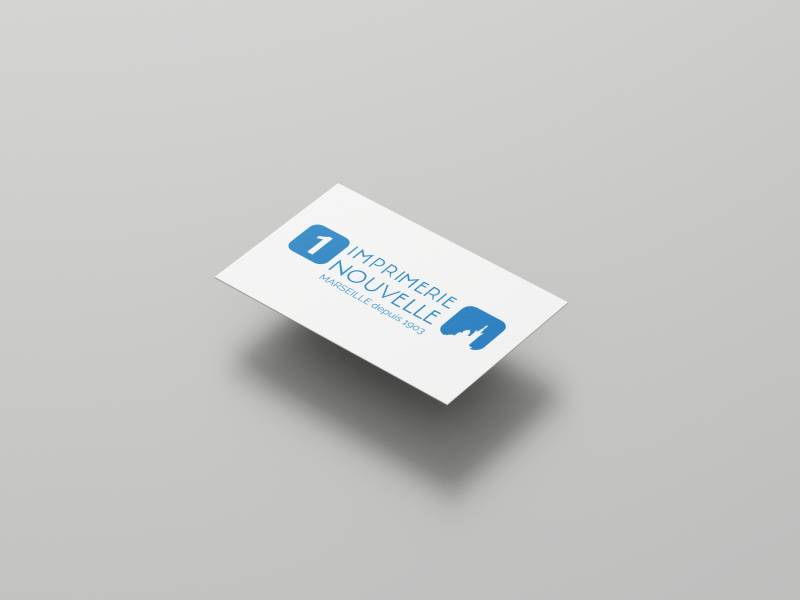 Impression de cartes de visites premium pour chauffeurs VTC indépendants au sein de notre atelier à Marseille.