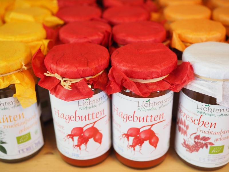 Expertise technique d'un fournisseur d'étiquette autocollante pour pots en verre de producteurs de confiture à Marseille.