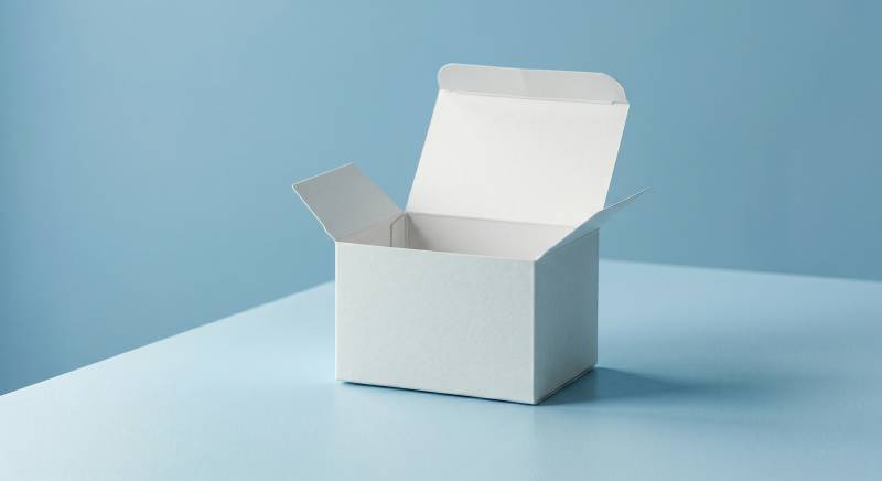 Contrôle strict de la règle du fond perdu sur fichier d'impression d'emballage vérifié à Marseille.